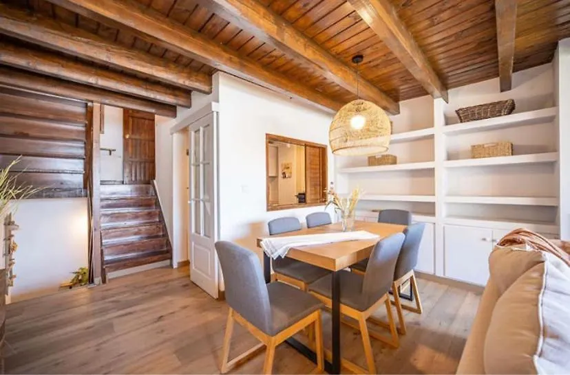 Chalet Casa Catania-Acogedora Casa Con Impresionantes Vistas-Fibra Optica Villa Salardu