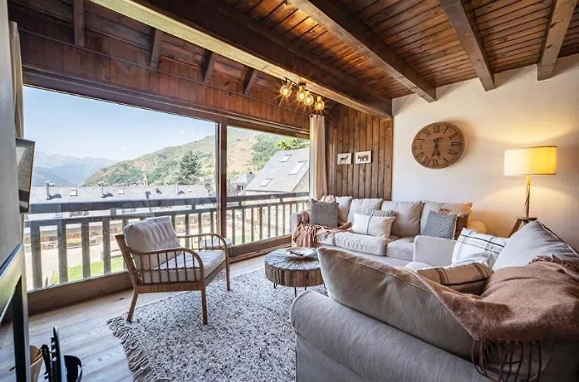 Casa Catania-Acogedora Casa Con Impresionantes Vistas-Fibra Optica Villa Salardu
