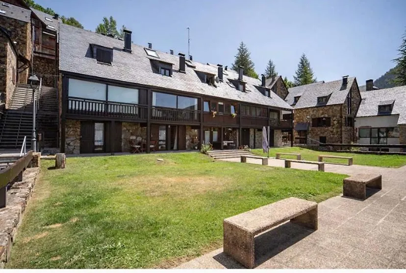 Casa Catania-Acogedora Casa Con Impresionantes Vistas-Fibra Optica Villa Salardu Spain