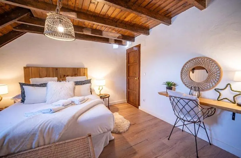 Casa Catania-Acogedora Casa Con Impresionantes Vistas-Fibra Optica Villa Salardu Spain
